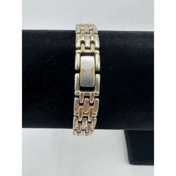 Seiko Quartz Oval Gold Tone Vintage Women's Watch V400-1029 Needs Battery - Picture 4 of 7